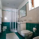 Vittoria Ξενοδοχείο με διαμερίσματα Ραβέλλο