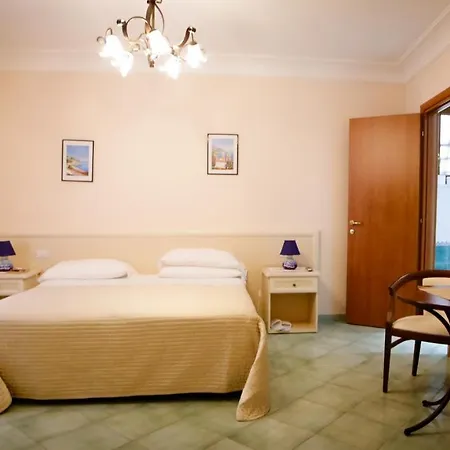 Aparthotel Vittoria *