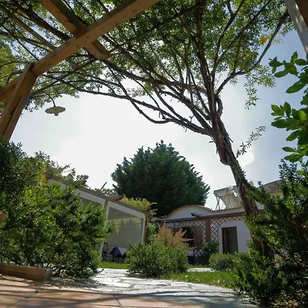 Ξενοδοχείο με διαμερίσματα Vittoria 4*